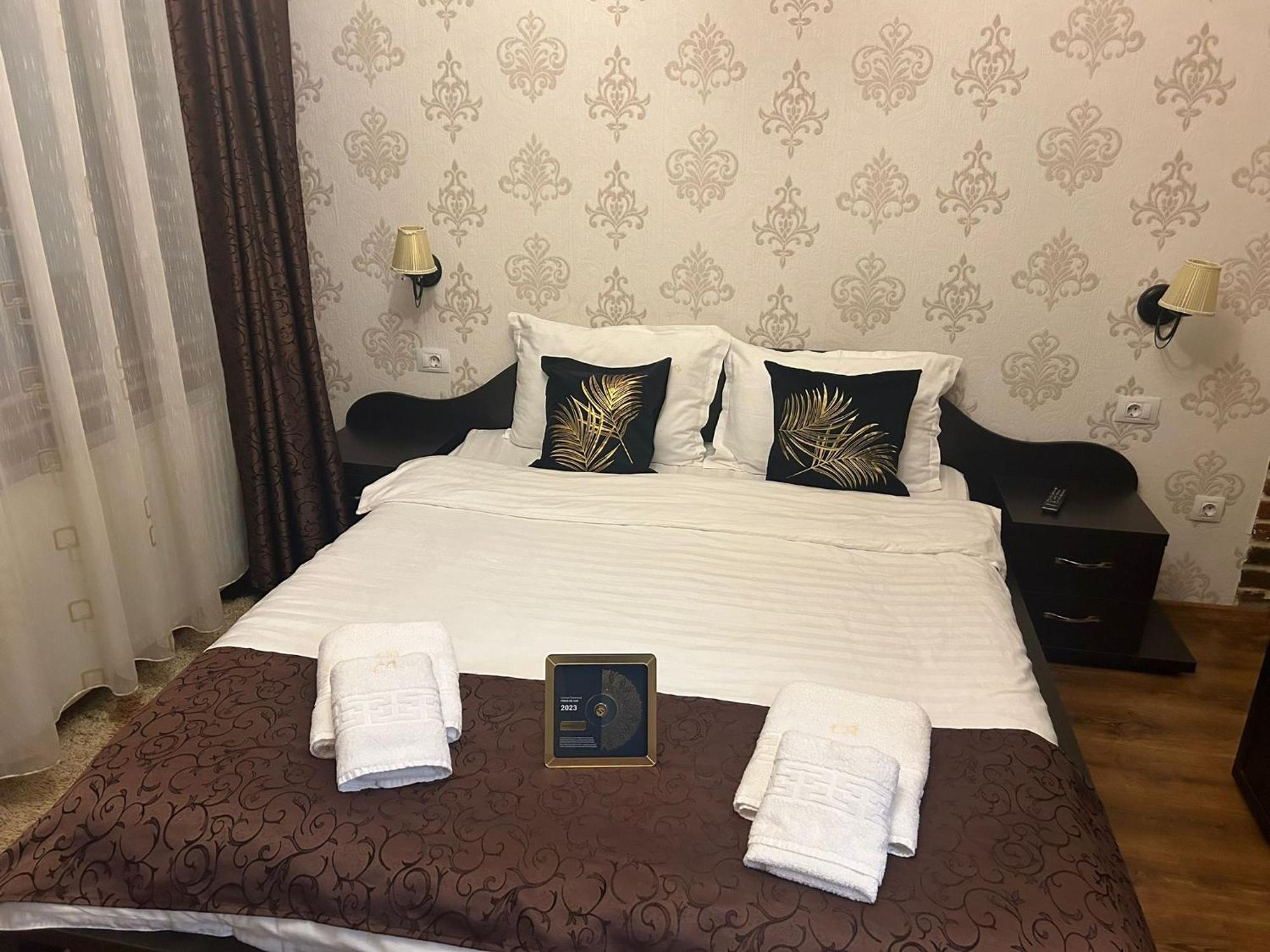 Casa Alex Rasnov Hotel ภายนอก รูปภาพ